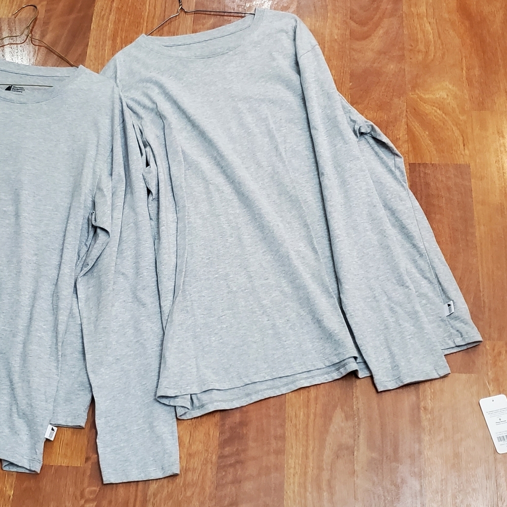 Nwt TWO Mens MEDIUM LS Layering Tees
